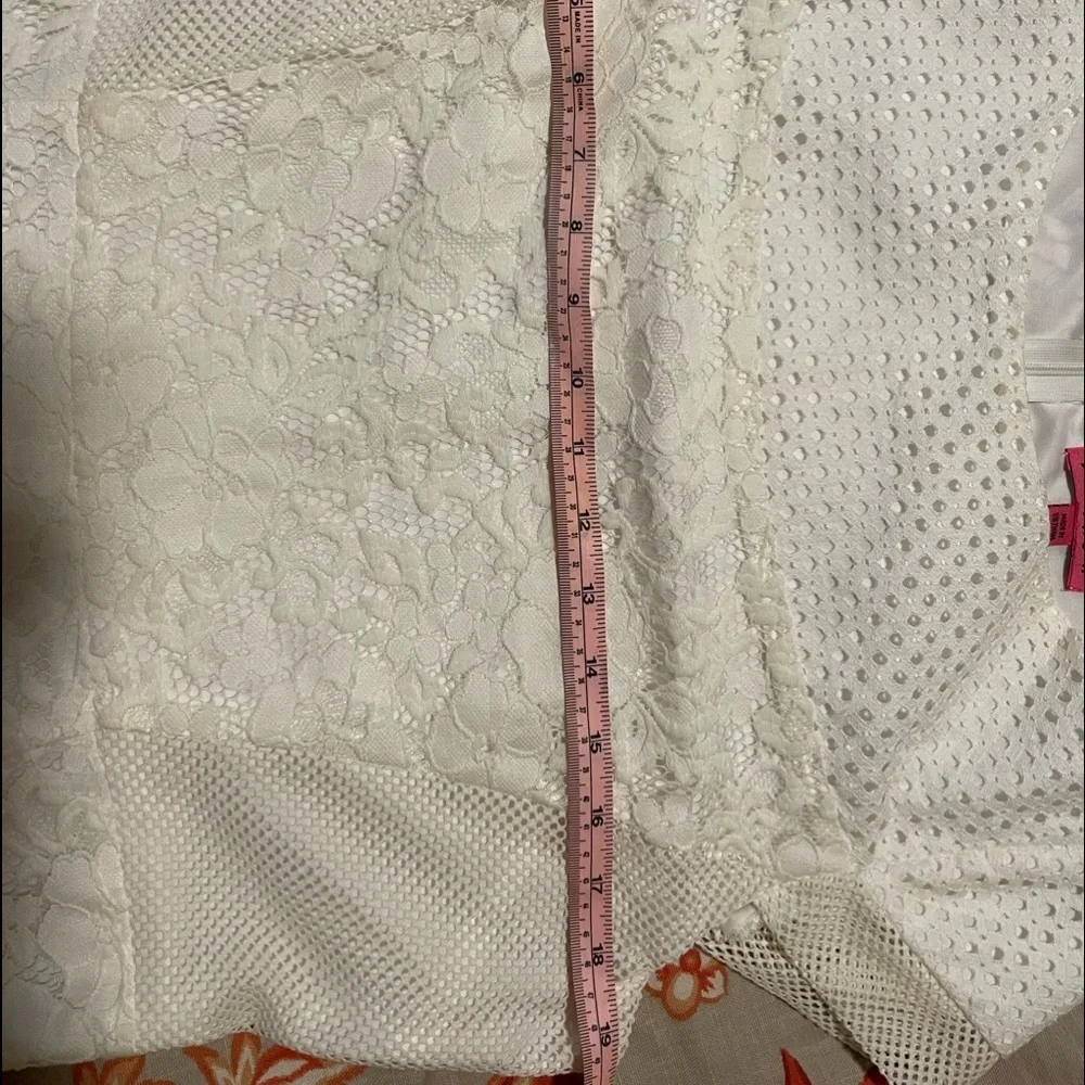Betsey Johnson lace cow neck dress - Picture 8 of 9
